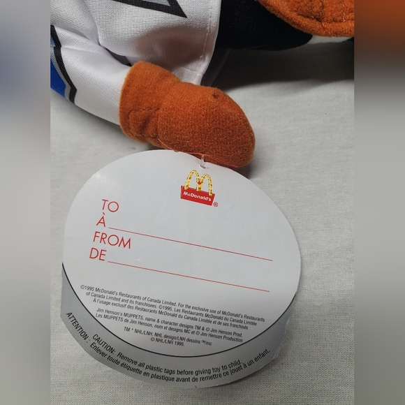 McDonald’s NHL Fozzie Bear Muppets 1995 Hockey Player Plush With Tags - Picture 4 of 6